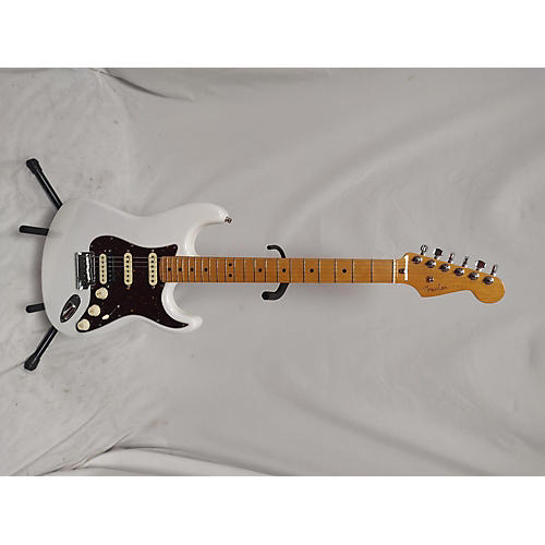 Fender Used Fender American Ultra Stratocaster HSS ANNIVERSARY AMETHYST Solid Body Electric Guitar AMETHYST