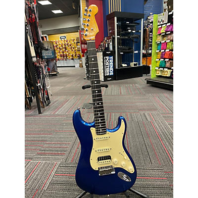 Fender Used Fender American Ultra Stratocaster HSS COBALT BLUE Solid Body Electric Guitar