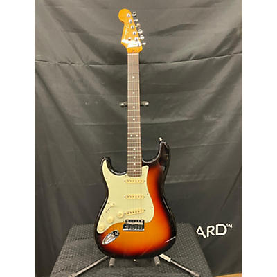 Fender Used Fender American Ultra Stratocaster Left Handed 3 Color Sunburst Electric Guitar