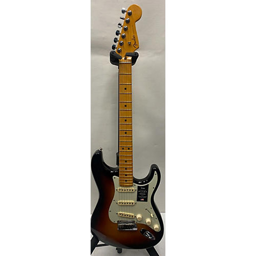 Fender Used Fender American Ultra Stratocaster Ultraburst Solid Body Electric Guitar Ultraburst