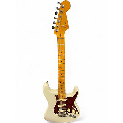 Used Fender American Ultra Stratocaster White Solid Body Electric Guitar