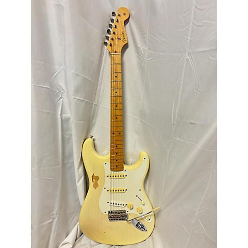 Fender Used Fender American Vintage 1956 Stratocaster Blonde Solid Body Electric Guitar Blonde