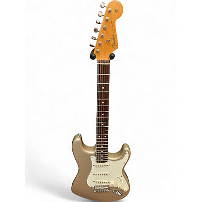 Used Fender American Vintage 1962 Stratocaster Shoreline Gold Solid Body Electric Guitar