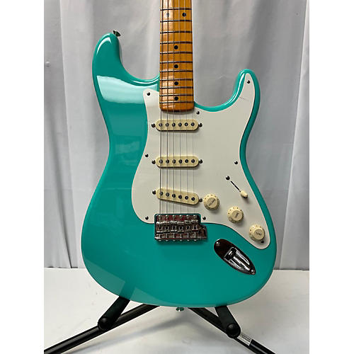 Fender Used Fender American Vintage II 1957 Sea Foam Green Solid Body Electric Guitar Sea Foam Green