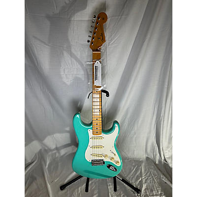 Fender Used Fender American Vintage II 1957 Stratocaster Seafoam Green Solid Body Electric Guitar