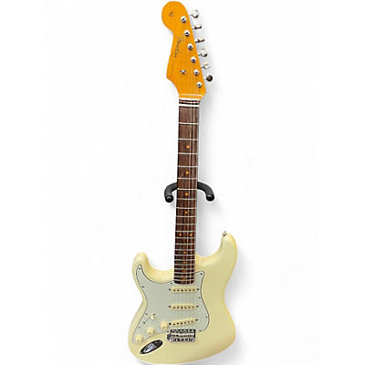 Used Fender American Vintage II 1961 Stratocaster Left-Hand Olympic White Solid Body Electric Guitar