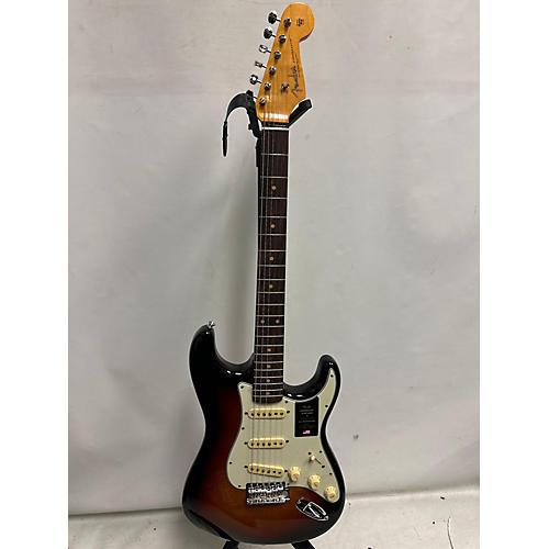 Fender Used Fender American Vintage II 1961 Stratocaster Sunburst Solid Body Electric Guitar Sunburst