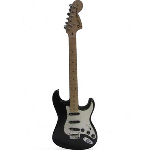 Fender Used Fender Artist Series Billy Corgan Signature Stratocaster Black Solid Body Electric Guitar Black