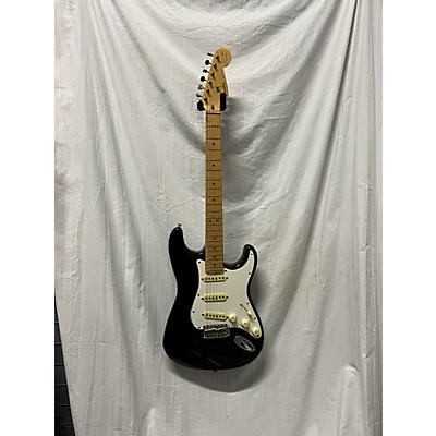 Fender Used Fender Artist Series Eric Clapton Stratocaster Black Solid Body Electric Guitar