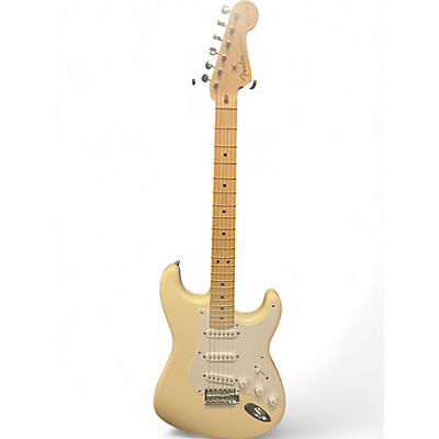 Fender Used Fender Artist Series Eric Clapton Stratocaster Olympic White Solid Body Electric Guitar