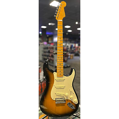 Fender Used Fender Artist Series Eric Johnson Stratocaster 2 Tone Sunburst Solid Body Electric Guitar