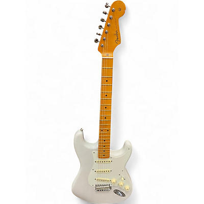 Used Fender Artist Series Eric Johnson Stratocaster Alpine White Solid Body Electric Guitar