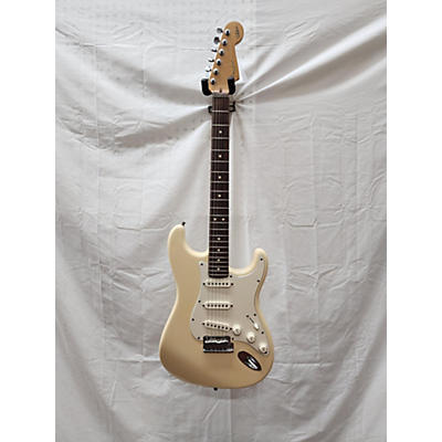 Fender Used Fender Artist Series Jeff Beck Stratocaster Olympic White Solid Body Electric Guitar