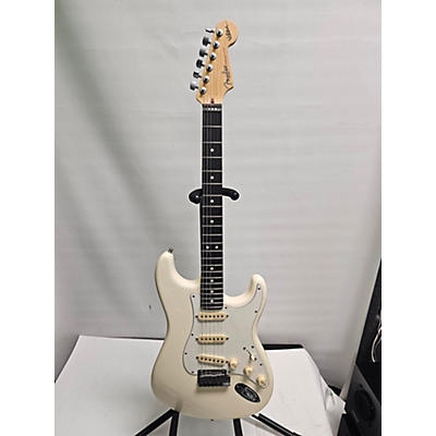 Fender Used Fender Artist Series Jeff Beck Stratocaster Olympic White Solid Body Electric Guitar