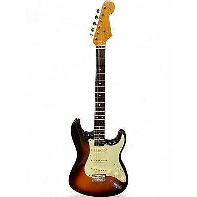 Used Fender Artist Series Robert Cray Stratocaster 3 Color Sunburst Solid Body Electric Guitar