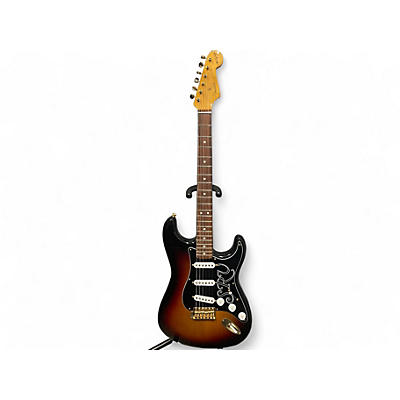 Fender Used Fender Artist Series Stevie Ray Vaughan Stratocaster 2 Color Sunburst Solid Body Electric Guitar