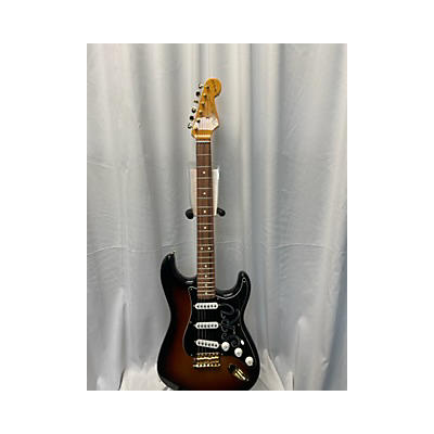 Fender Used Fender Artist Series Stevie Ray Vaughan Stratocaster 2 Tone Sunburst Solid Body Electric Guitar