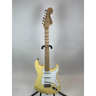 Fender Used Fender Artist Series Yngwie Malmsteen Stratocaster Butterscotch Solid Body Electric Guitar