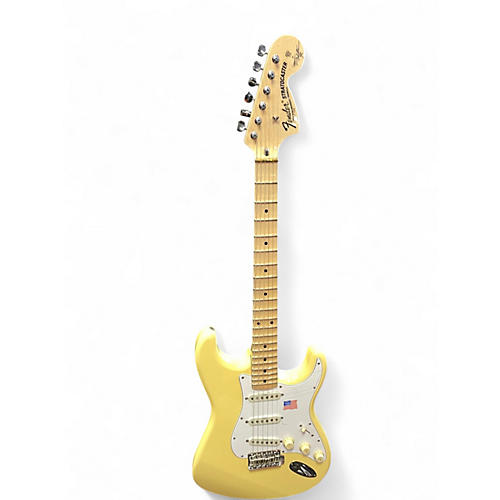 Used Fender Artist Series Yngwie Malmsteen Stratocaster Vintage White Solid Body Electric Guitar Vintage White