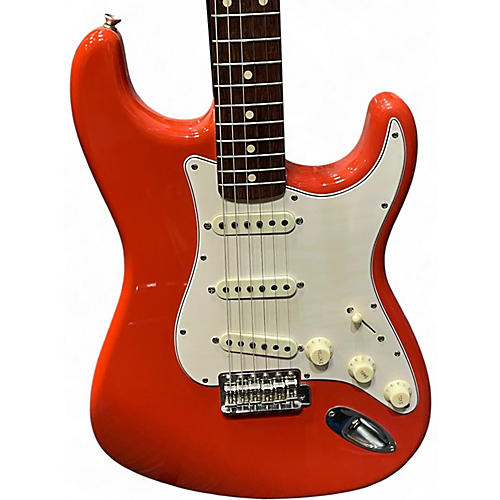 Used Fender CUSTOM 1960 NOS Stratocaster Fiesta Red Solid Body Electric Guitar Fiesta Red