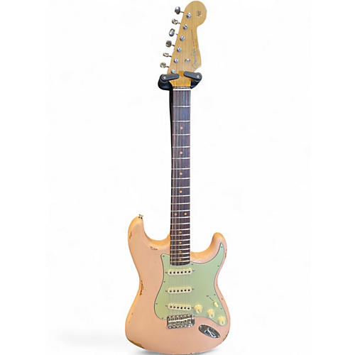 Used Fender CUSTOM LATE 62 STRATOCASTER RELIC AGED SHELL PINK Solid Body Electric Guitar AGED SHELL PINK