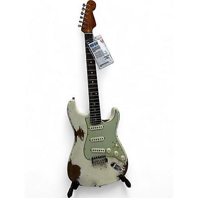 Fender Used Fender CUSTOM SHOP GT11 SWEETWATER EXCLUSIVE STRATOCASTER HEAVY RELIC CREAM Solid Body Electric Guitar