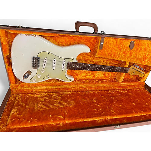 Used Fender CUSTOM SHOP STRATOCASTER  JOHN CRUZ 1960 Olympic White Solid Body Electric Guitar Olympic White