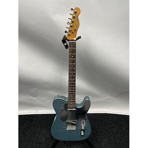 Fender Used Fender Chrissie Hynde Telecaster Ice Blue Metallic Solid Body Electric Guitar Ice Blue Metallic