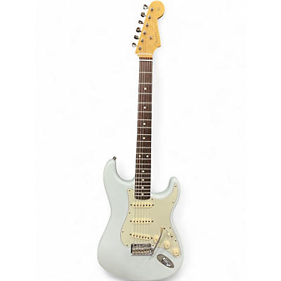 Used Fender Classic Player '60s Stratocaster Sonic Blue Solid Body Electric Guitar