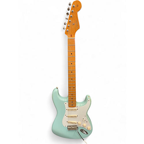 Used Fender Classic Series 1950S Stratocaster Gloss Polyester Solid Body Electric Guitar Gloss Polyester
