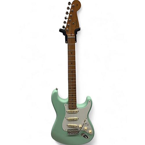 Used Fender Classic Series '50s Stratocaster Seafoam Green Solid Body Electric Guitar Seafoam Green