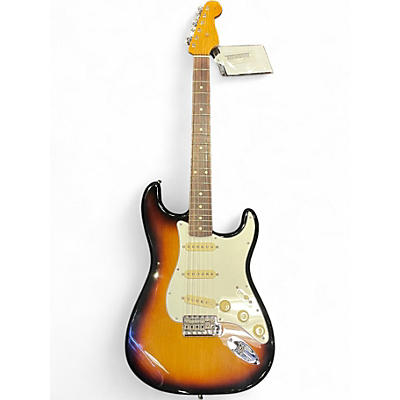 Used Fender Classic Series '60s Stratocaster 3 Tone Sunburst Solid Body Electric Guitar