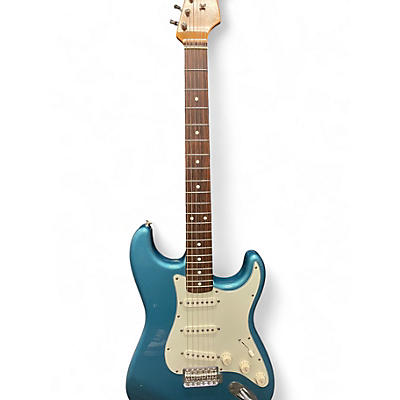 Used Fender Classic Series '60s Stratocaster Lake Placid Blue Solid Body Electric Guitar