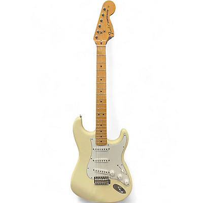 Used Fender Classic Series '70s Stratocaster Olympic White Solid Body Electric Guitar