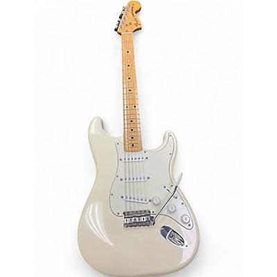 Used Fender Classic Series '70s Stratocaster Olympic White Solid Body Electric Guitar