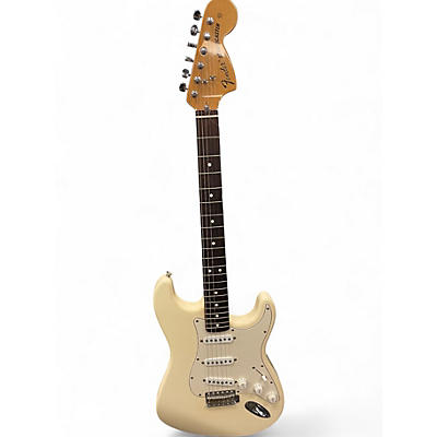 Used Fender Classic Series '70s Stratocaster Olympic White Solid Body Electric Guitar