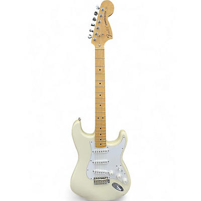 Used Fender Classic Series '70s Stratocaster white Solid Body Electric Guitar