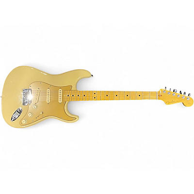 Used Fender Custom Shop Deluxe Stratocaster Buttercream Solid Body Electric Guitar