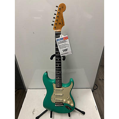 Fender Used Fender Custom Shop LTD 62/63 Stratocaster Relic Seafoam Green Solid Body Electric Guitar