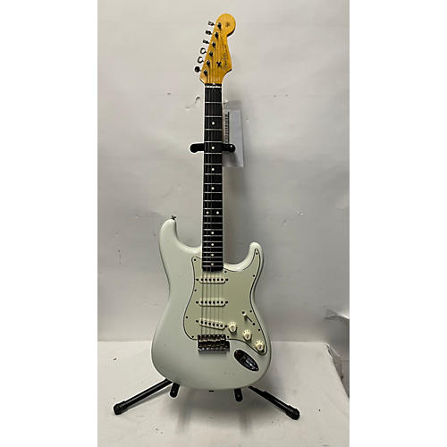 Fender Used Fender Custom Shop Wilcutt True '62 Stratocaster Olympic White Solid Body Electric Guitar Olympic White