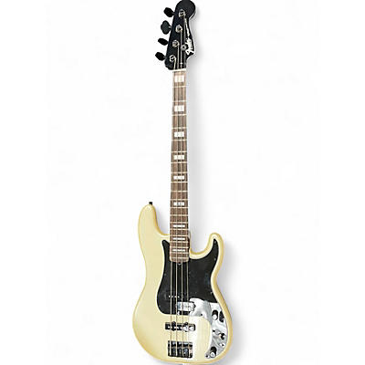 Used Fender DELUXE JAZZ BASS SPECIAL Pearl White Electric Bass Guitar