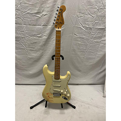 Fender Used Fender Dan Smith Stratocaster Vintage White Solid Body Electric Guitar