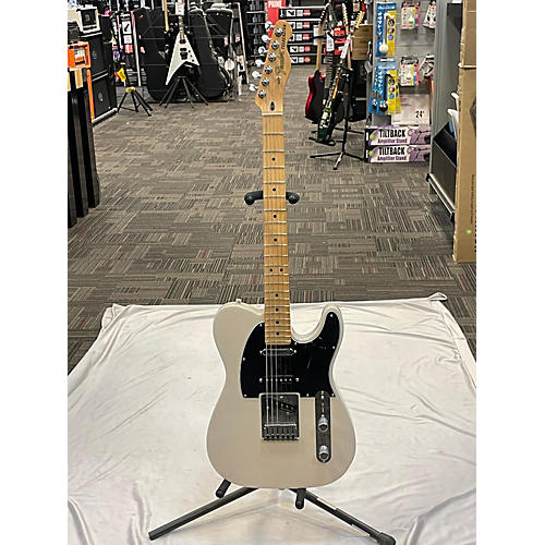 Used Fender Deluxe Nashville Telecaster White Blonde Solid Body Electric Guitar White Blonde