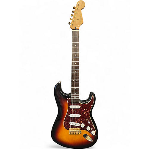 Used Fender Deluxe Player's Stratocaster 3 Color Sunburst Solid Body Electric Guitar 3 Color Sunburst