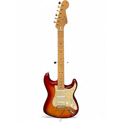 Used Fender Deluxe Players Stratocaster Sienna Sunburst Solid Body Electric Guitar
