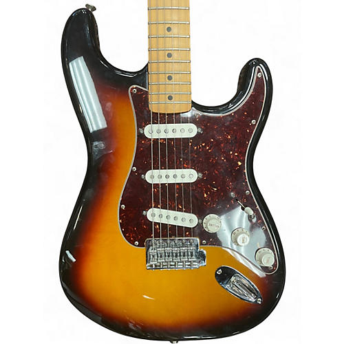 Used Fender Deluxe Roadhouse Stratocaster 3 Color Sunburst Solid Body Electric Guitar 3 Color Sunburst