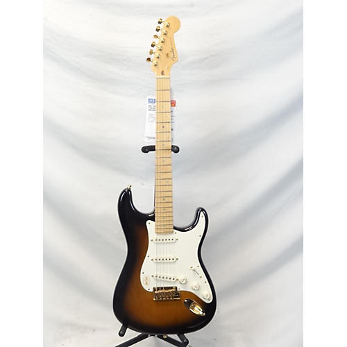 Used Fender Deluxe Stratocaster 50th Anniversary 2 Tone Sunburst Solid Body Electric Guitar 2 Tone Sunburst