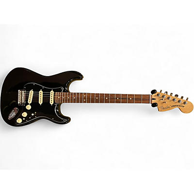 Used Fender Deluxe Stratocaster Black Solid Body Electric Guitar