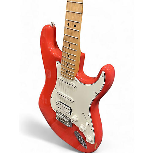 Fender Used Fender Deluxe Stratocaster Fiesta Red Solid Body Electric Guitar Fiesta Red