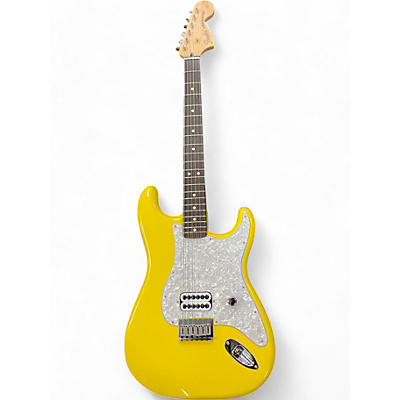 Fender Used Fender Deluxe Stratocaster Graffiti Yellow Solid Body Electric Guitar